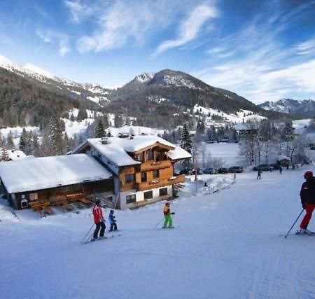 Natursport Heutal Appartements Ski-In & Ski-Out Unken Exterior foto